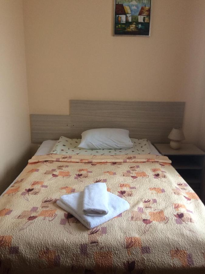 Motel Paradise Vilnius Bagian luar foto